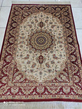 Charger l&#39;image dans la galerie, Tapis Ghom soie tissé main n°16505_145×100
