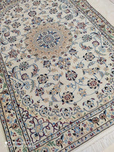Charger l&#39;image dans la galerie, Tapis Nain fait main n°19673A_145×100
