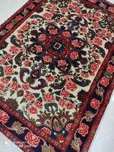 Charger l'image dans la galerie, Tapis Kurdistan tissé main n°17876_145×100
