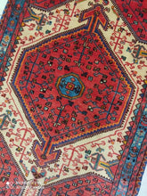 Charger l&#39;image dans la galerie, Tapis Nahavand tissé main n°16384_145×100
