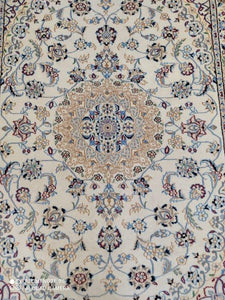 Tapis Nain fait main n°19673A_145×100
