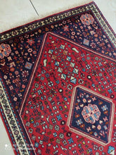 Charger l'image dans la galerie, Tapis Abadeh tissé main n°8493_145×95
