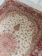 Charger l'image dans la galerie, Tapis Ghom soie noué main n°16049_146×100
