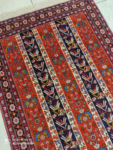 Charger l&#39;image dans la galerie, Tapis Moharamat noué main n°17060_148×105
