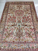 Charger l'image dans la galerie, Tapis Ghom soie tissé main n°19480_150×100
