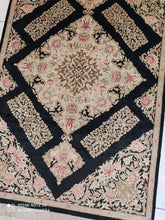 Charger l'image dans la galerie, Tapis Ghom soie tissé main n°15334_150×100
