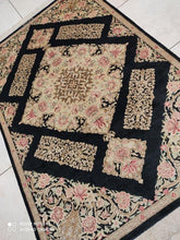 Charger l'image dans la galerie, Tapis Ghom soie tissé main n°15334_150×100
