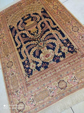Charger l'image dans la galerie, Tapis Ghom soie tissé main n°18231_150×102
