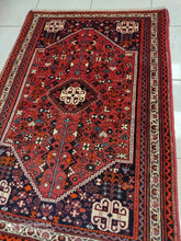 Charger l&#39;image dans la galerie, Tapis Ghachghai noué main n°10180_150×103
