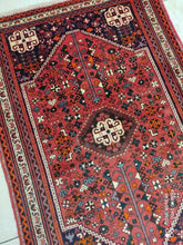 Charger l&#39;image dans la galerie, Tapis Ghachghai noué main n°10180_150×103
