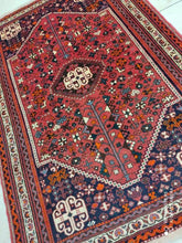 Charger l&#39;image dans la galerie, Tapis Ghachghai noué main n°10180_150×103
