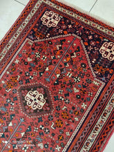 Charger l&#39;image dans la galerie, Tapis Ghachghai noué main n°10180_150×103
