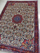 Charger l'image dans la galerie, Tapis Bidjard tissé main n°3105_150×104
