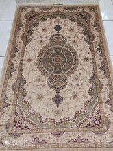 Charger l'image dans la galerie, Tapis Ghom soie tissé main n°16972_150×95
