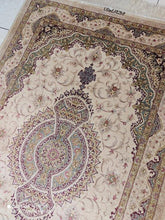 Charger l'image dans la galerie, Tapis Ghom soie tissé main n°16972_150×95
