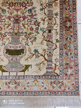 Charger l'image dans la galerie, Tapis Ghom soie noué main n°18214_150×98
