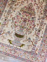 Charger l'image dans la galerie, Tapis Ghom soie noué main n°18214_150×98
