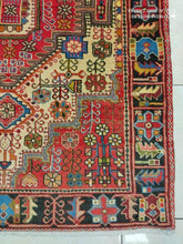 Charger l'image dans la galerie, Tapis Nahavand tissé main n°13832_152×112
