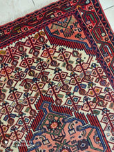 Charger l'image dans la galerie, Tapis Toucerkan fait main n°19399_155×100
