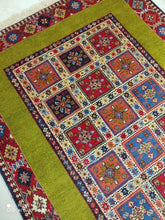 Charger l&#39;image dans la galerie, Tapis Yalameh tissé main n°19438_155×105
