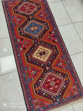 Charger l&#39;image dans la galerie, Tapis Yalameh fait main n°17199_155×65
