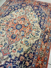 Charger l'image dans la galerie, Tapis Varamine noué main n°15165_156×108
