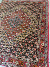 Charger l'image dans la galerie, Tapis Kurdistan fait main n°392_156×128
