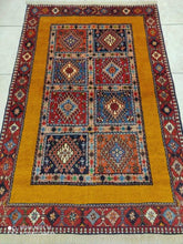 Charger l&#39;image dans la galerie, Tapis Yalameh noué main n°19440_158×108
