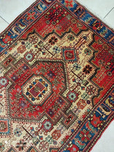 Charger l&#39;image dans la galerie, Tapis Nahavand tissé main n°14523_158×115
