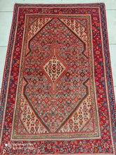 Charger l'image dans la galerie, Tapis Sarouk fait main n°16548_160×107
