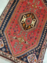 Charger l'image dans la galerie, Tapis Ghachghai noué main n°10161_160×108
