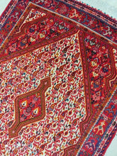 Charger l'image dans la galerie, Tapis Sarouk fait main n°3306_160×110
