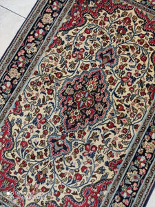 Tapis Ghom fait main n°2027_165×105