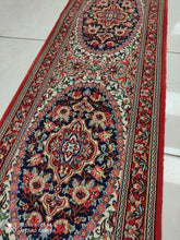 Charger l'image dans la galerie, Tapis Ghom tissé main n°16143_165×55
