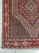 Charger l'image dans la galerie, Tapis Kurdistan fait main n°19163_166×126
