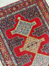 Charger l&#39;image dans la galerie, Tapis Kurdistan tissé main n°18957_167×117
