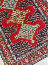 Charger l&#39;image dans la galerie, Tapis Kurdistan tissé main n°18957_167×117
