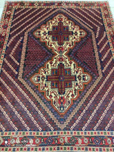 Charger l&#39;image dans la galerie, Tapis Afchar fait main n°18479_172×138
