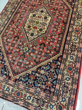 Charger l'image dans la galerie, Tapis Bidjard tissé main n°14676_174×118
