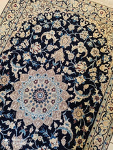 Charger l&#39;image dans la galerie, Tapis Nain Chichlah fait main n°17925_180×110
