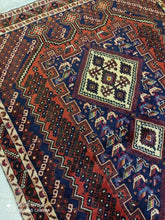 Charger l'image dans la galerie, Tapis Afchar fait main n°17237_180×117
