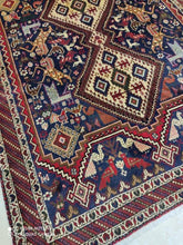 Charger l'image dans la galerie, Tapis Afchar fait main n°17416_180×133
