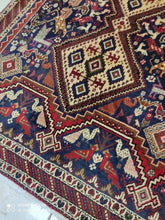 Charger l'image dans la galerie, Tapis Afchar fait main n°17416_180×133
