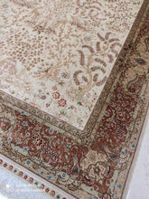 Charger l'image dans la galerie, TAPIS HEREKE soie tissé main n°2000_186×126

