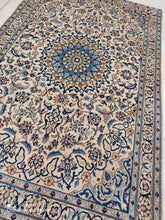 Charger l&#39;image dans la galerie, Tapis Nain fait main n°19299_187×116
