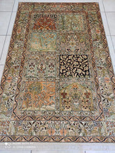 Charger l'image dans la galerie, Tapis Cachemire soie noué main n°25_188×123
