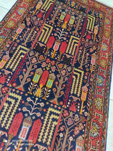 Charger l'image dans la galerie, Tapis Bakhtiar tissé main n°12906_190×104
