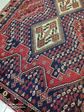 Charger l&#39;image dans la galerie, Tapis Afchar fait main n°17409_190×132

