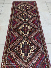 Charger l&#39;image dans la galerie, Tapis Afchar fait main n°18810_190×77
