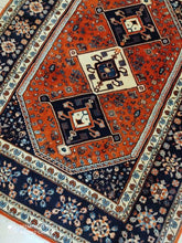 Charger l&#39;image dans la galerie, Tapis Abadeh tissé main n°16620_195×150
